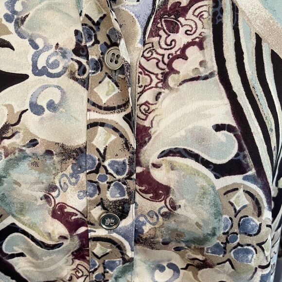 Chico's Sz 4- XL Blouse Floral Art To Wear Button Up Career Closet Staple MINT - Picture 8 of 16